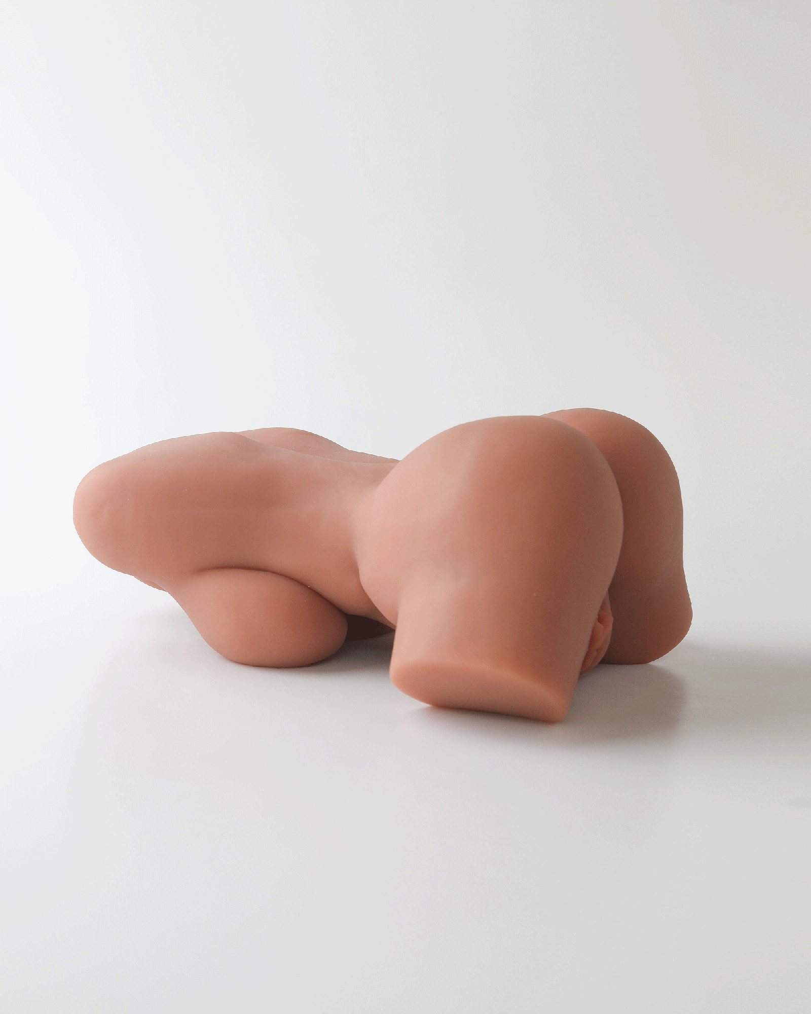 10.14 lbs I Kim Realistic Beige Sex Doll -  Includes FREE VELĀRE Sculpted Candle