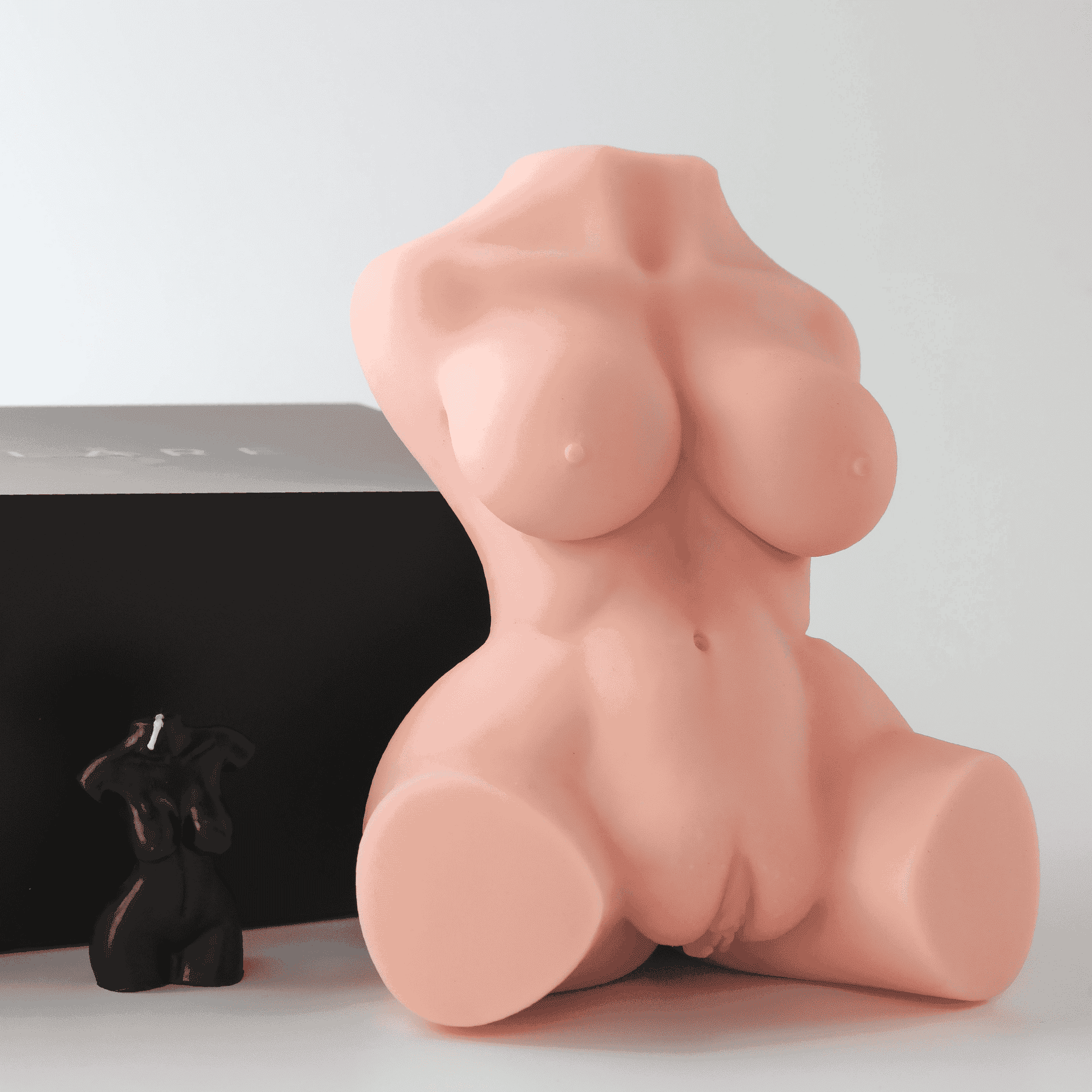 Marilyn Realistic Porcelain Sex Doll - 10.14 lbs - VELĀRE